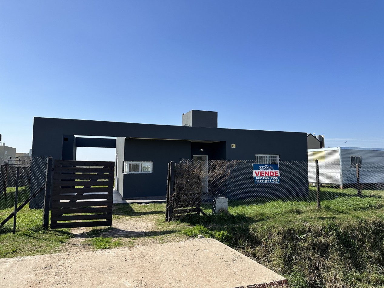 Funes Norte: Venta Casa 2 dorm. (Ideal inversores)