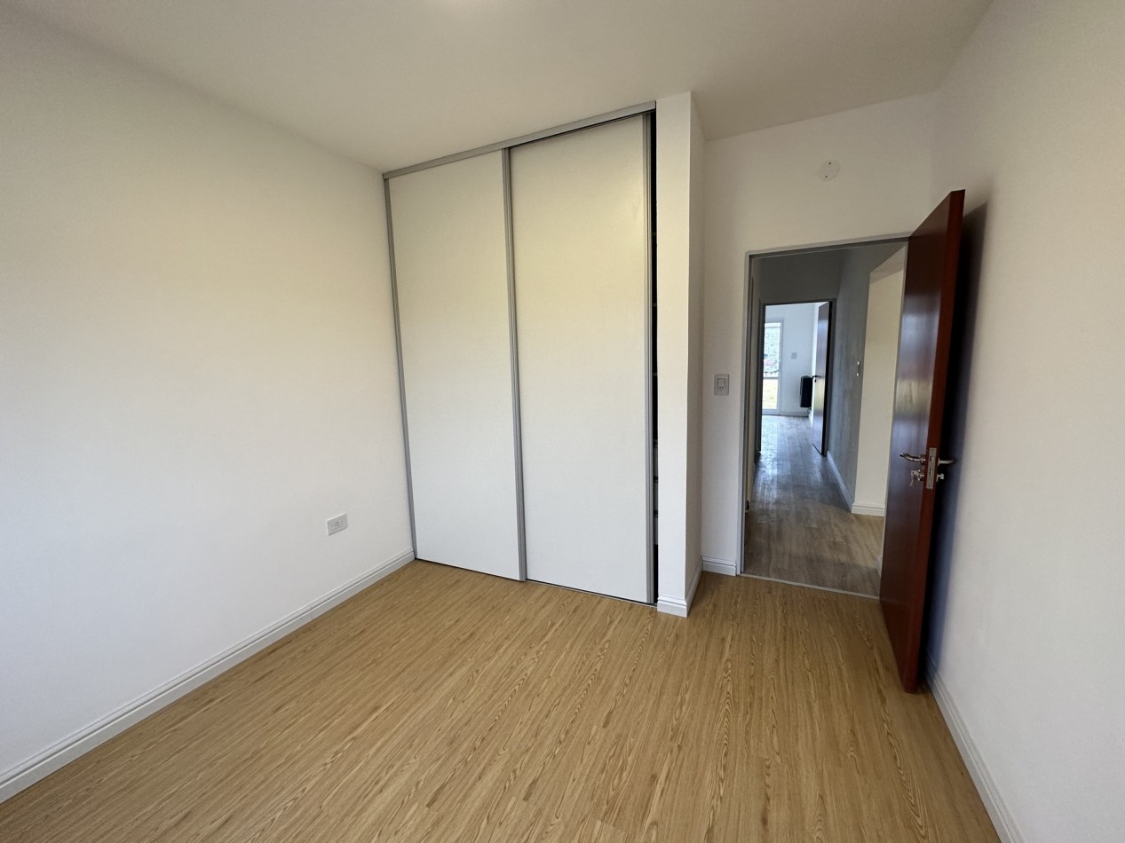 Tierra de sueños 3: Venta casa 2 dorm con piscina a estrenar