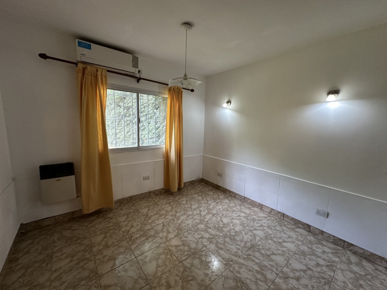 Casa 3 dorm en Profesional Country Funes