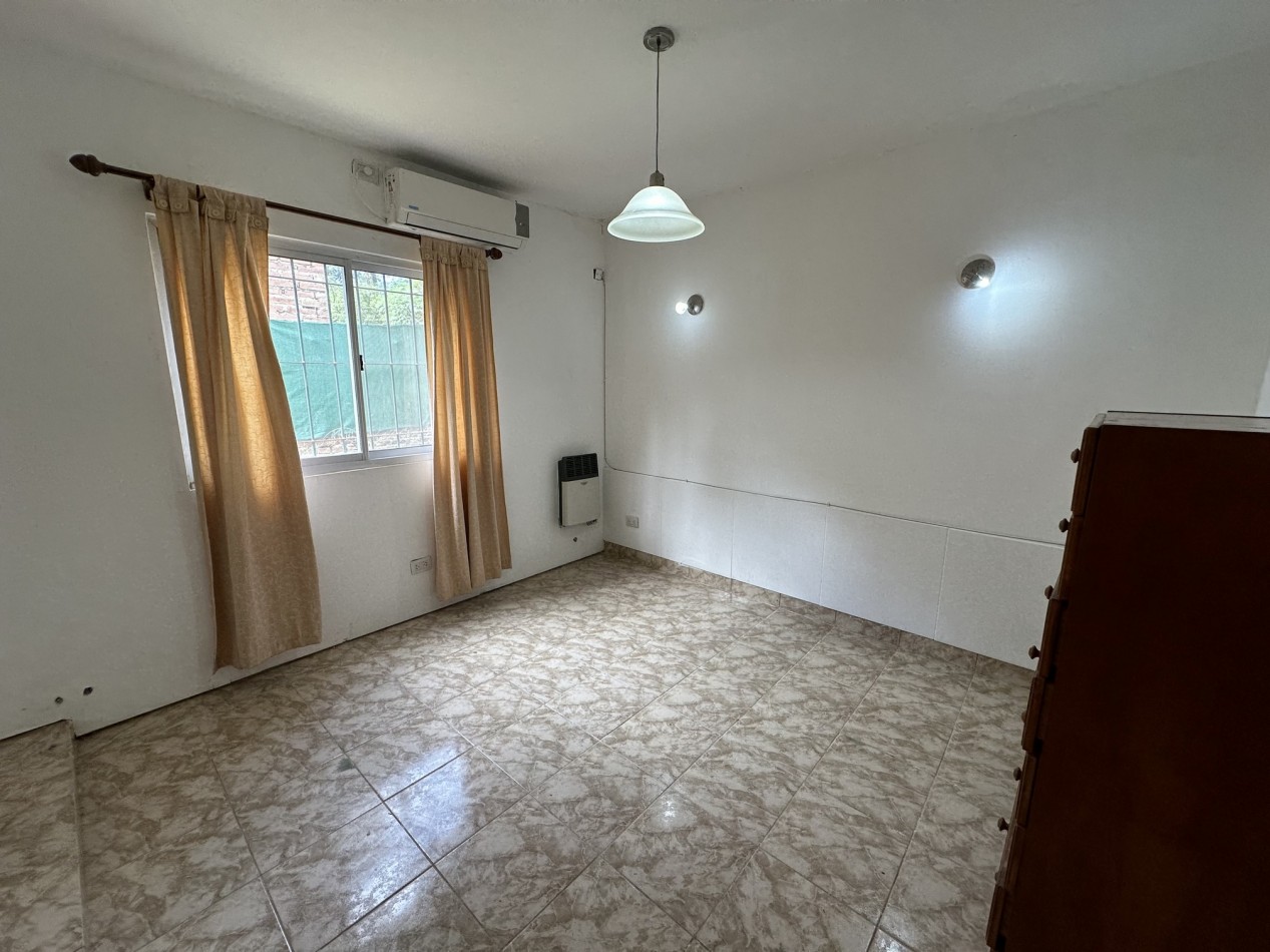 Casa 3 dorm en Profesional Country Funes