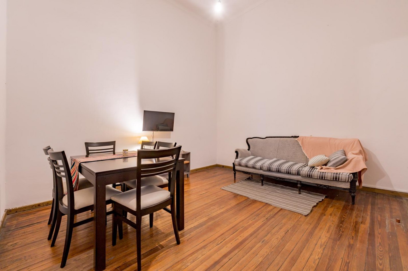 Casa interna 2 dormitorios en Pichincha