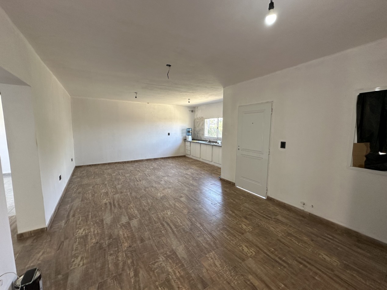 Venta Casa 2 dormitorios con piscina en TS3