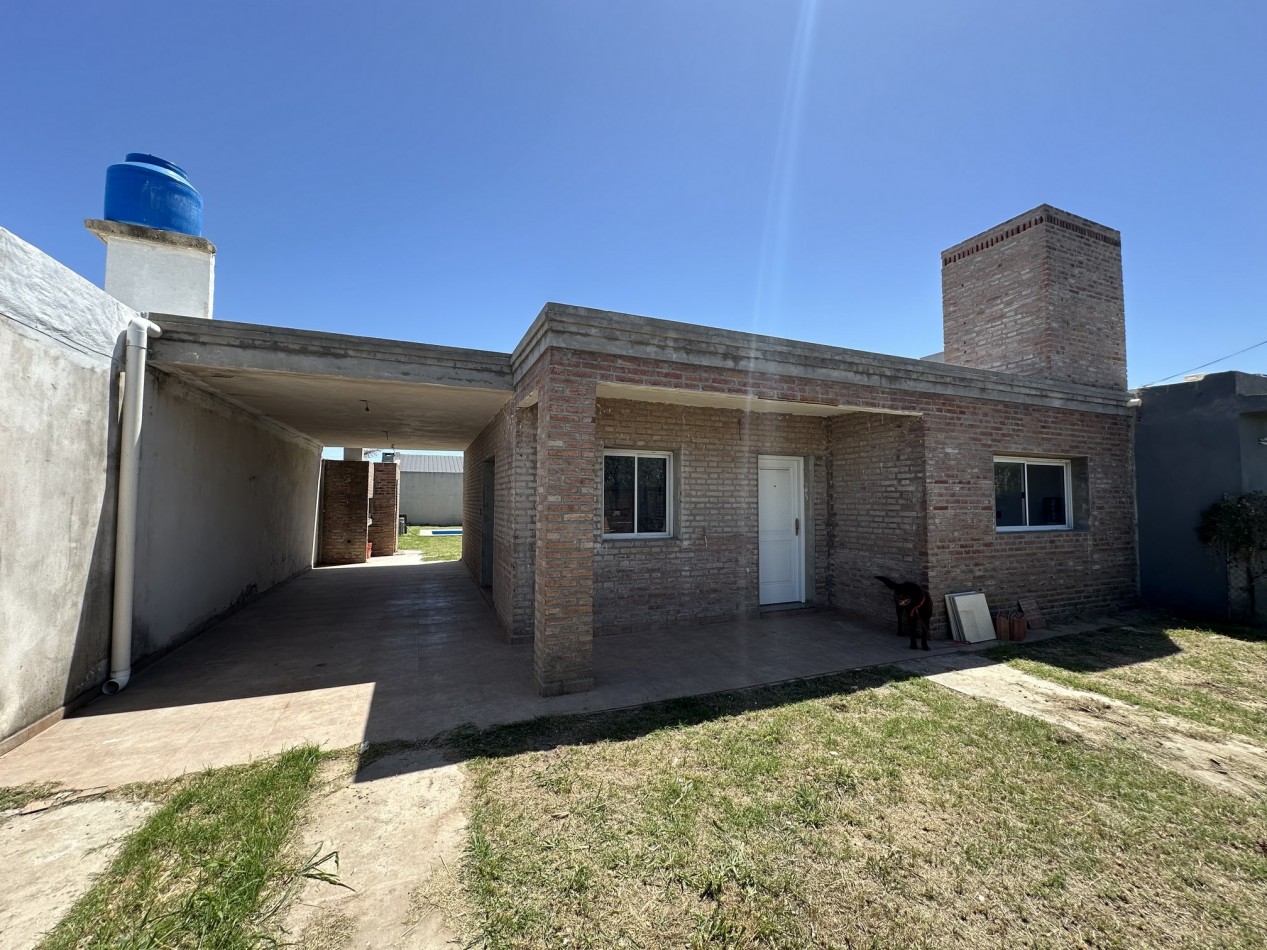 Venta Casa 2 dormitorios con piscina en TS3