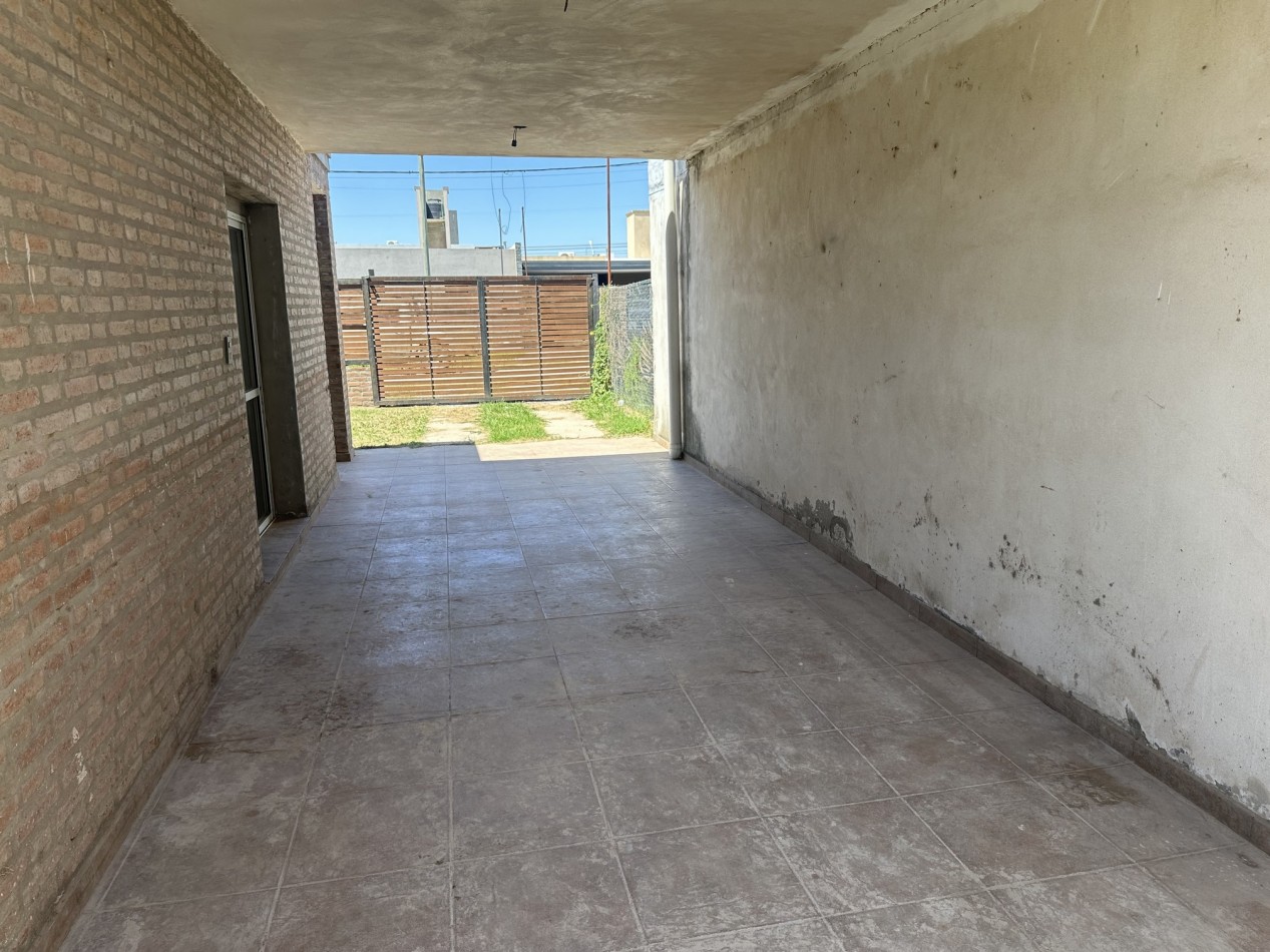 Venta Casa 2 dormitorios con piscina en TS3