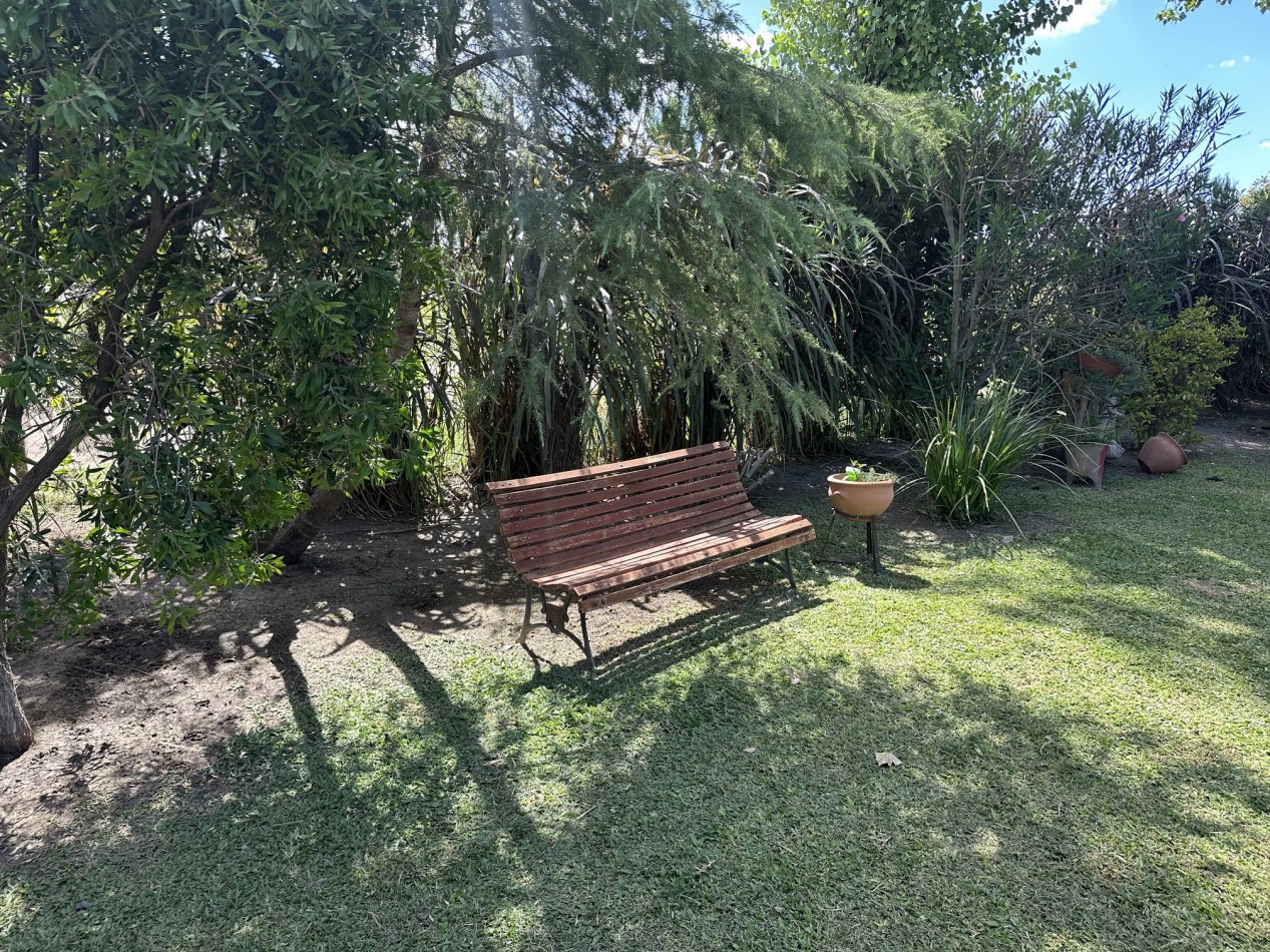 Retasada! Casa 2 dormitorios con piscina en Santa Teresa