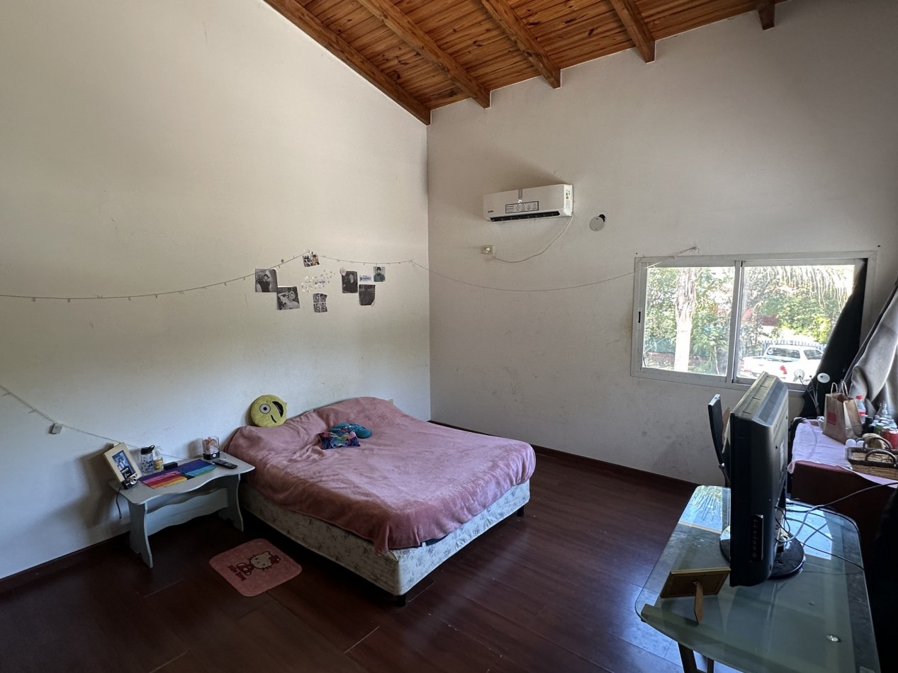Liceo: Venta Casa 3 dorm. 3 baños con piscina