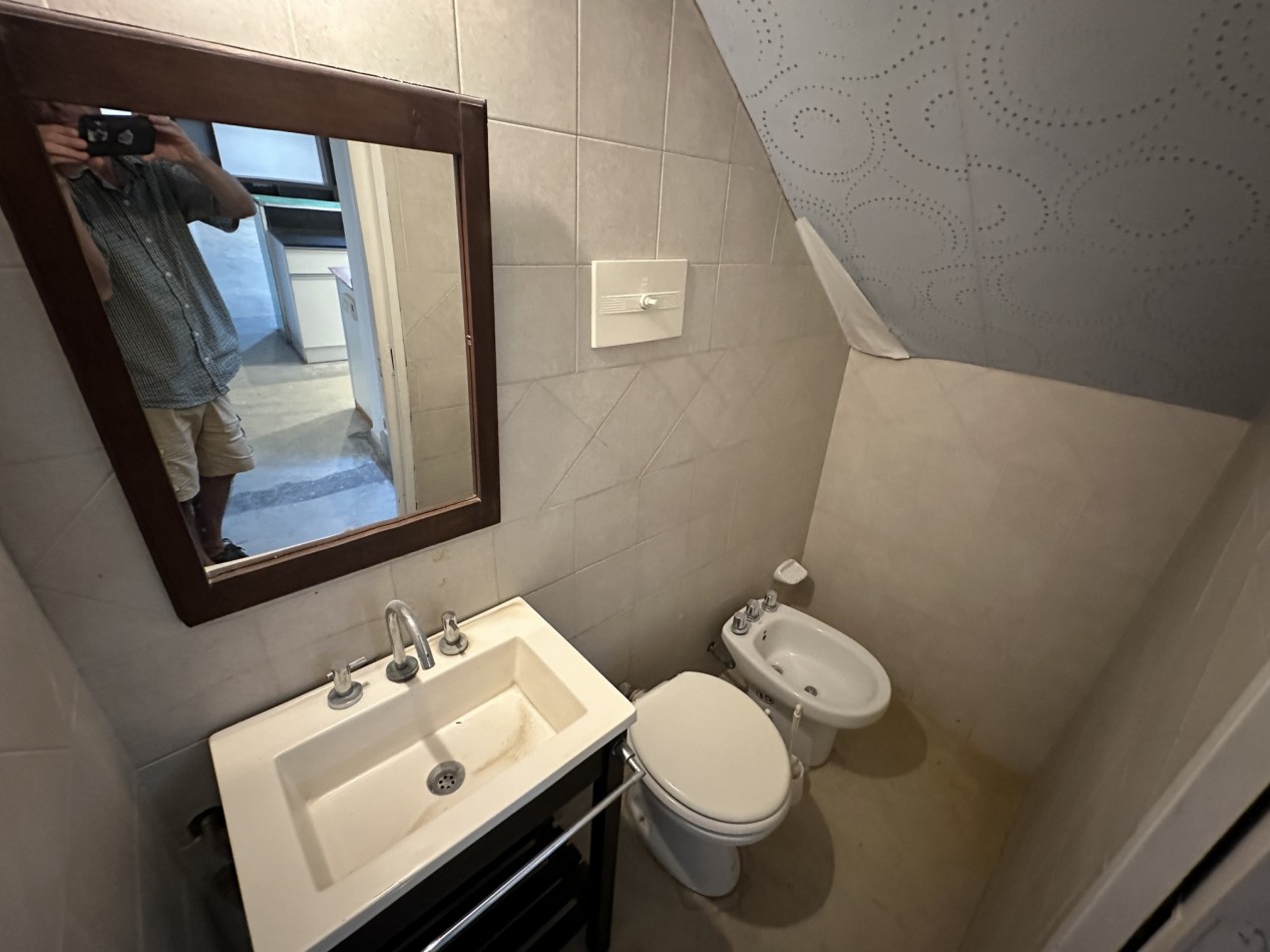 Alquiler Casa 4 dormitorios 3 baños con piscina en "Funes R"