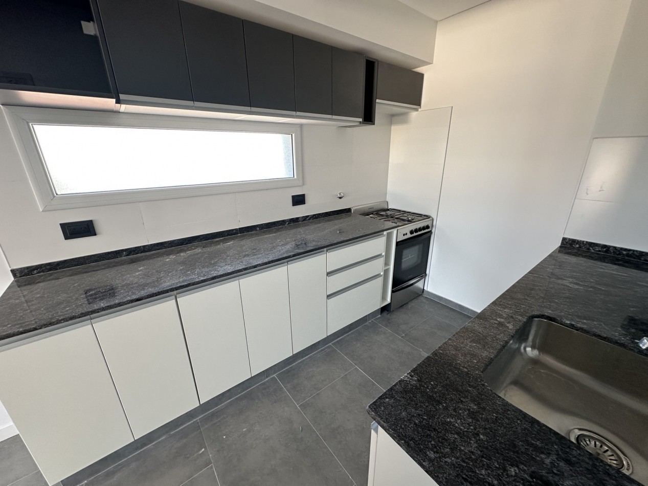 Venta depto 1 dorm. a estrenar Ituzaingo 700