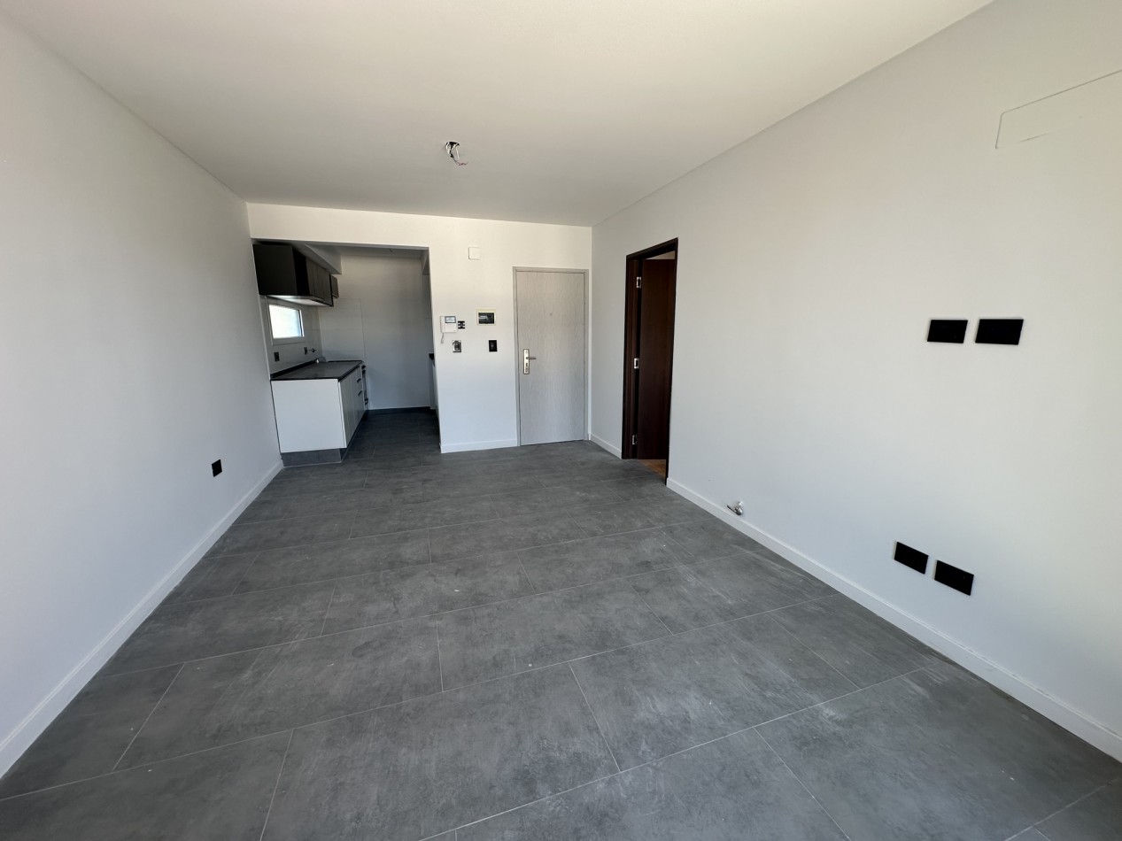 Venta depto 1 dorm. a estrenar Ituzaingo 700