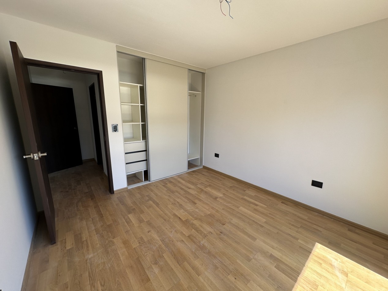 Venta depto 1 dorm. a estrenar Ituzaingo 700