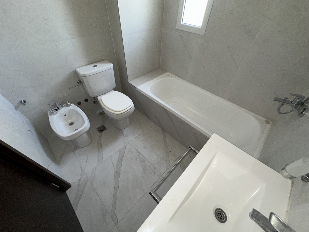 Venta depto 1 dorm. a estrenar Ituzaingo 700