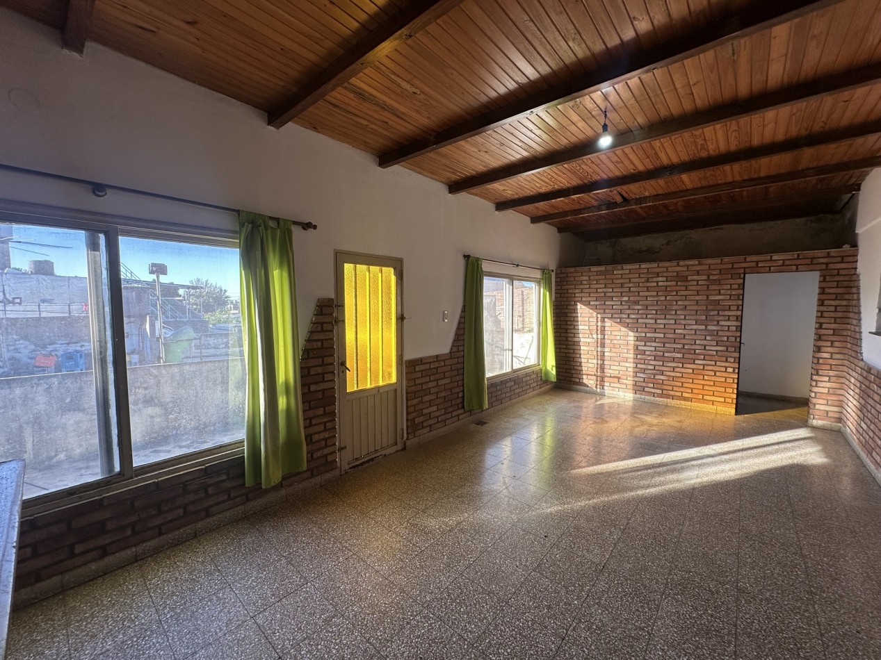 Venta Casa 4 dormitorios en Barrio Ludueña