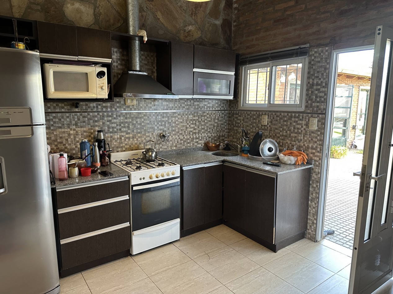 Encantadora casa 3 dorm. con piscina en Funes