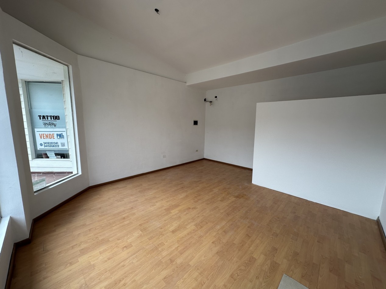 Venta Local en Paseo Victoria Funes