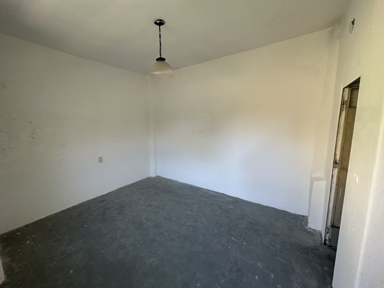 Casa interna 2 dorm. en Pichincha. Apta Credito!