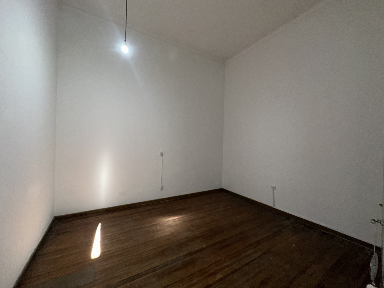 Casa interna 2 dorm. en Pichincha. Apta Credito!