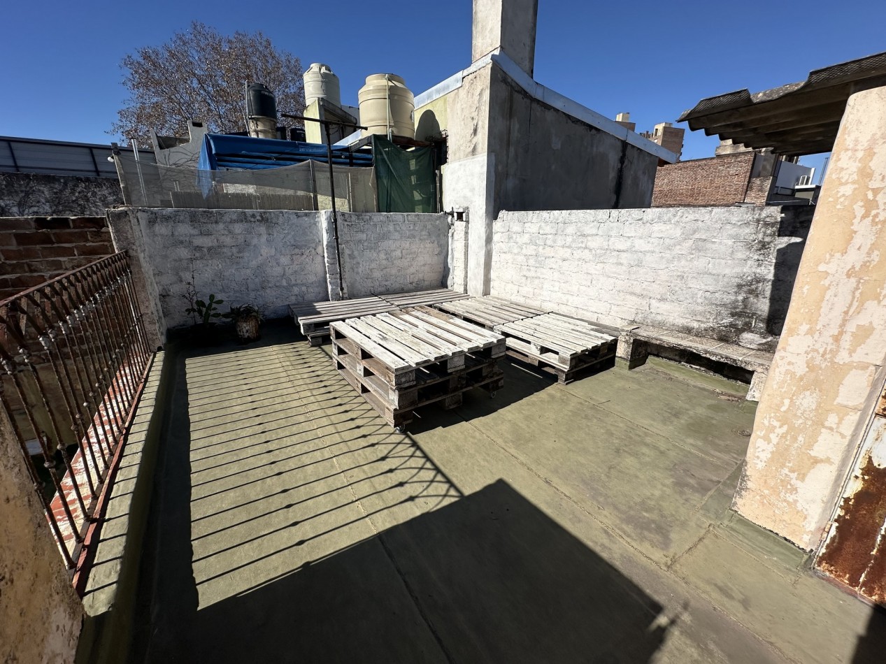Casa interna 2 dorm. en Pichincha. Apta Credito!