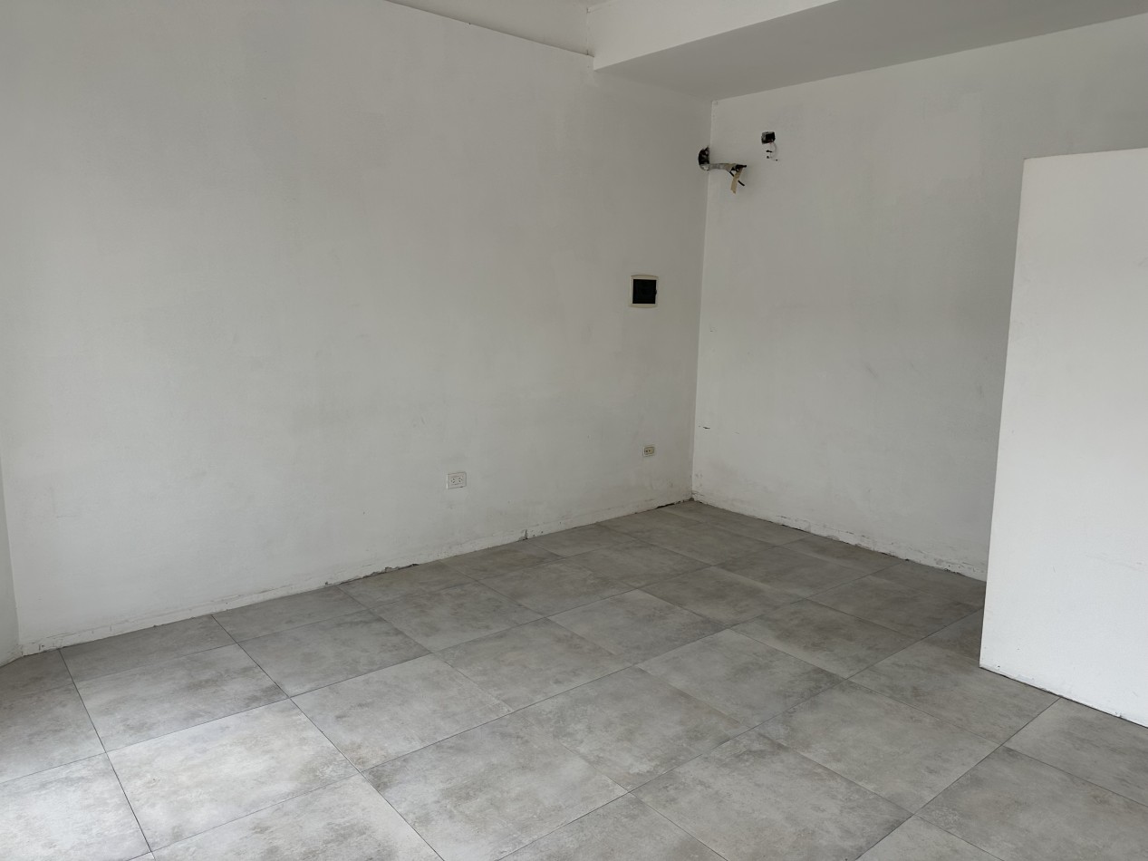 Venta Local en Paseo Victoria Funes