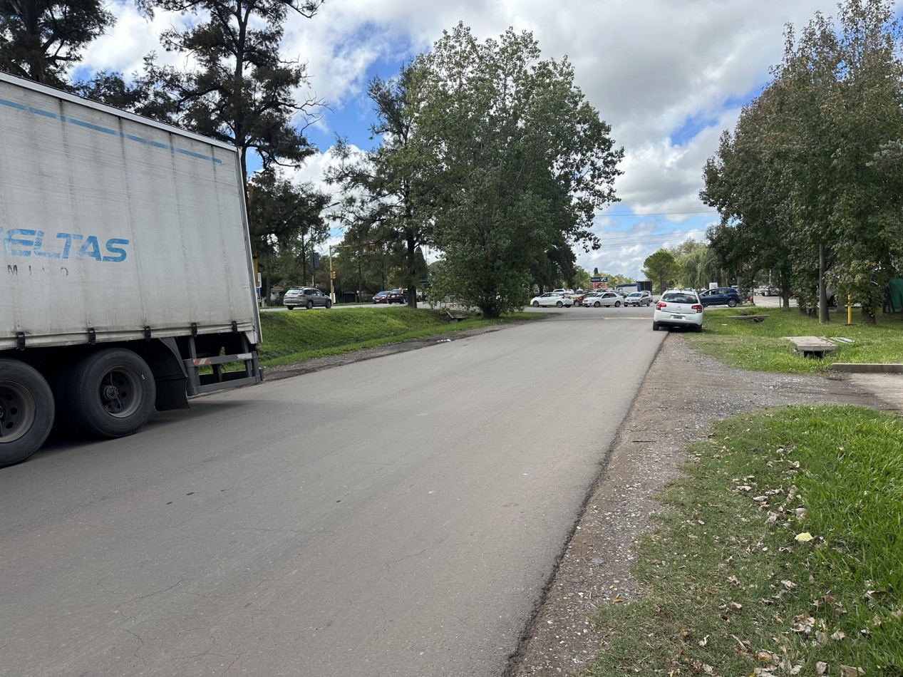 Casa-Terreno Ruta 9 ideal desarrollo comercial