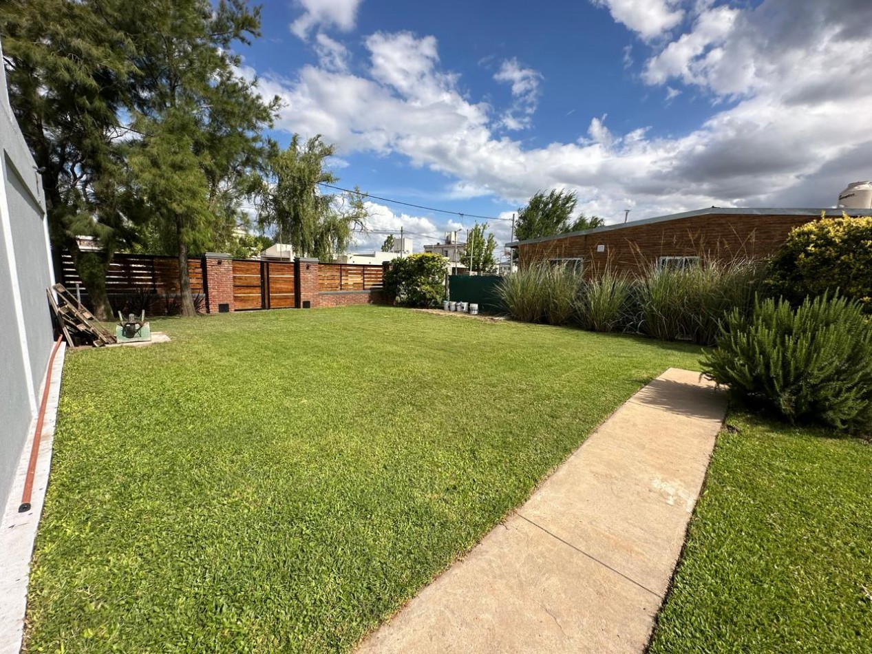 Venta Terreno parquizado con piscina en Tierra de Sueños 2