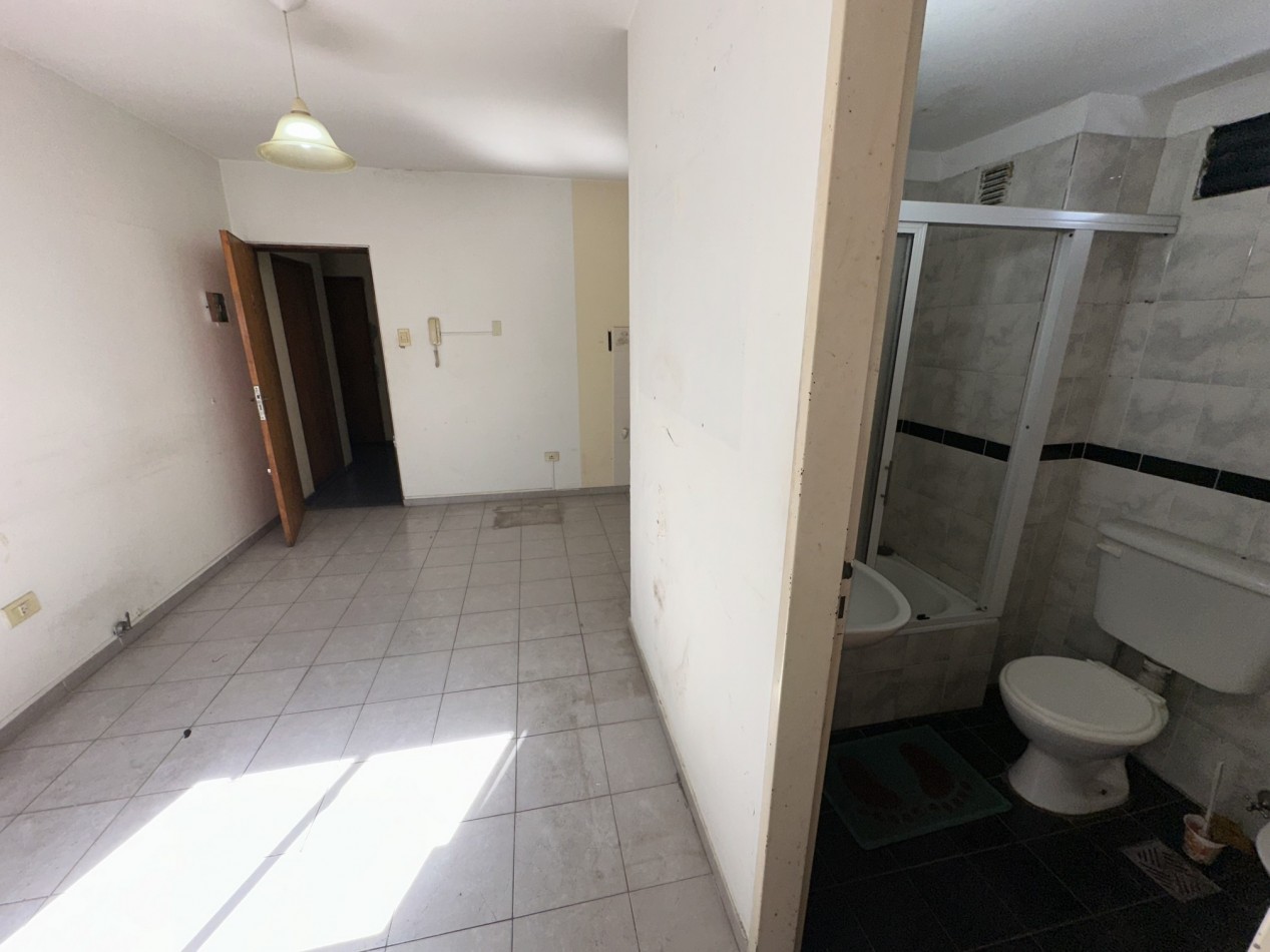 Venta departamento 1 dormitorio — Frente Terminal de Omnibus