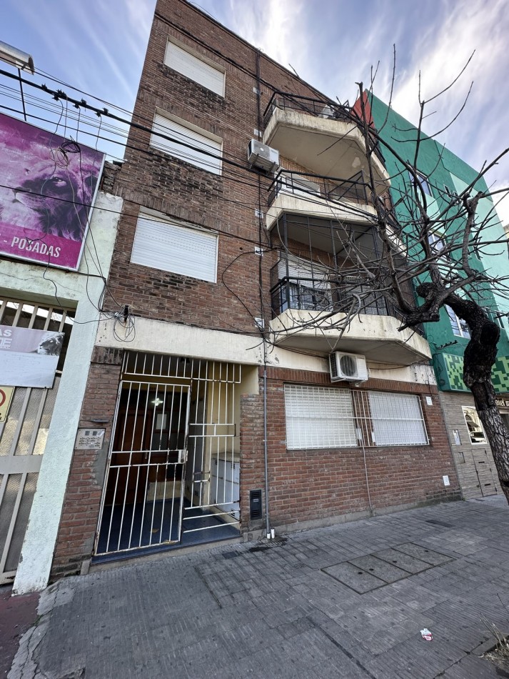 Venta departamento 1 dormitorio — Frente Terminal de Omnibus