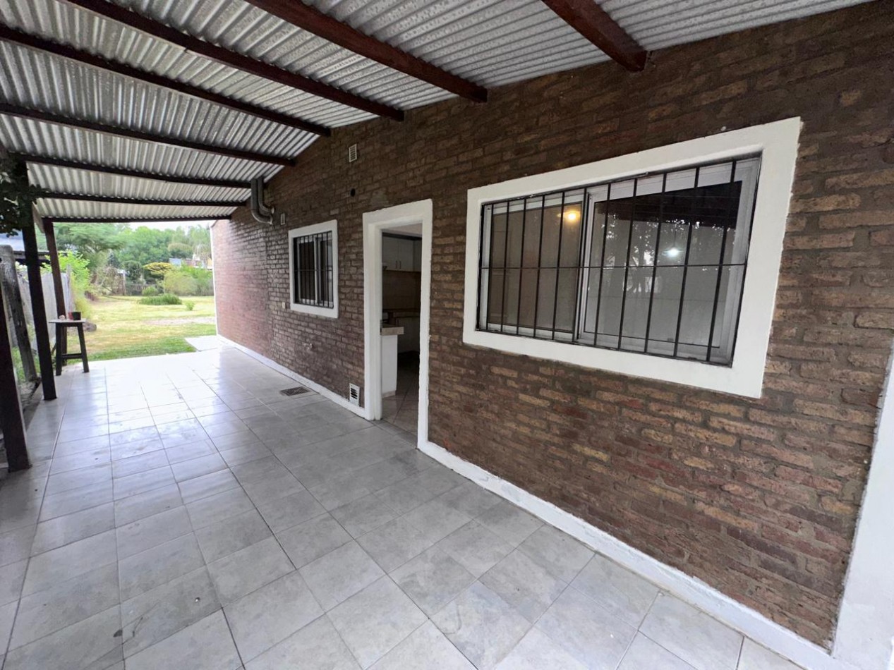 Alquiler Casa 2 dormitorios con gran parque