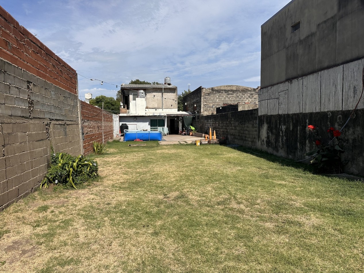 Venta 2 casas en un lote grande - Ideal 2 familias