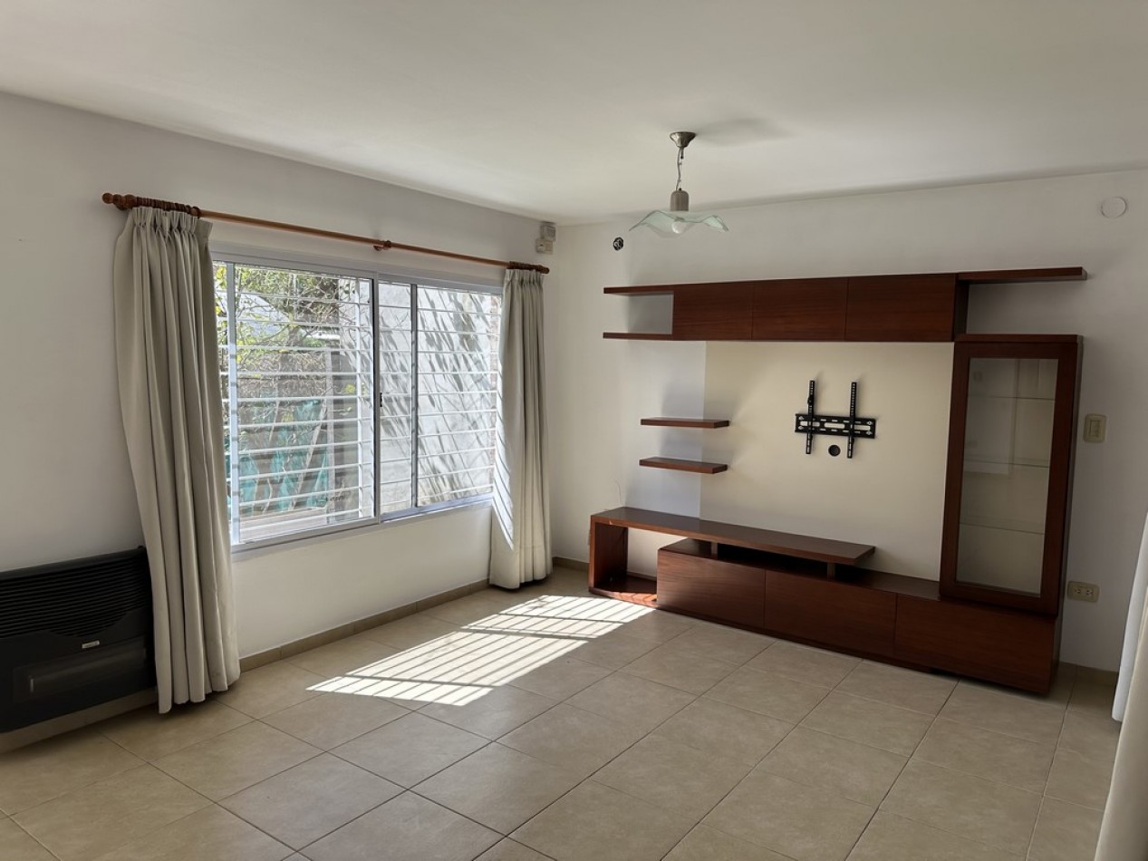 Alquiler Casa 3 dormitorios con piscina