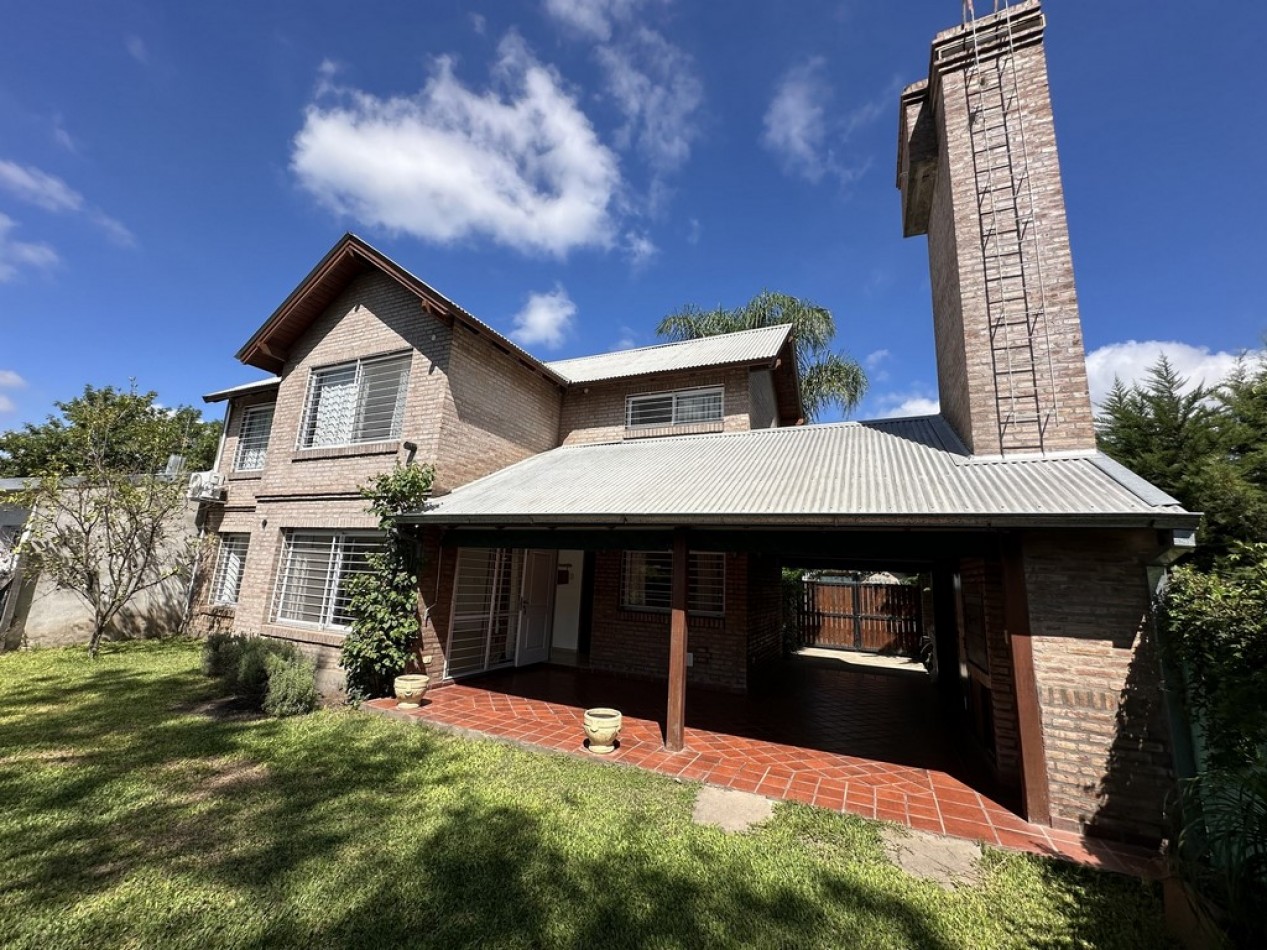 Alquiler Casa 3 dormitorios con piscina