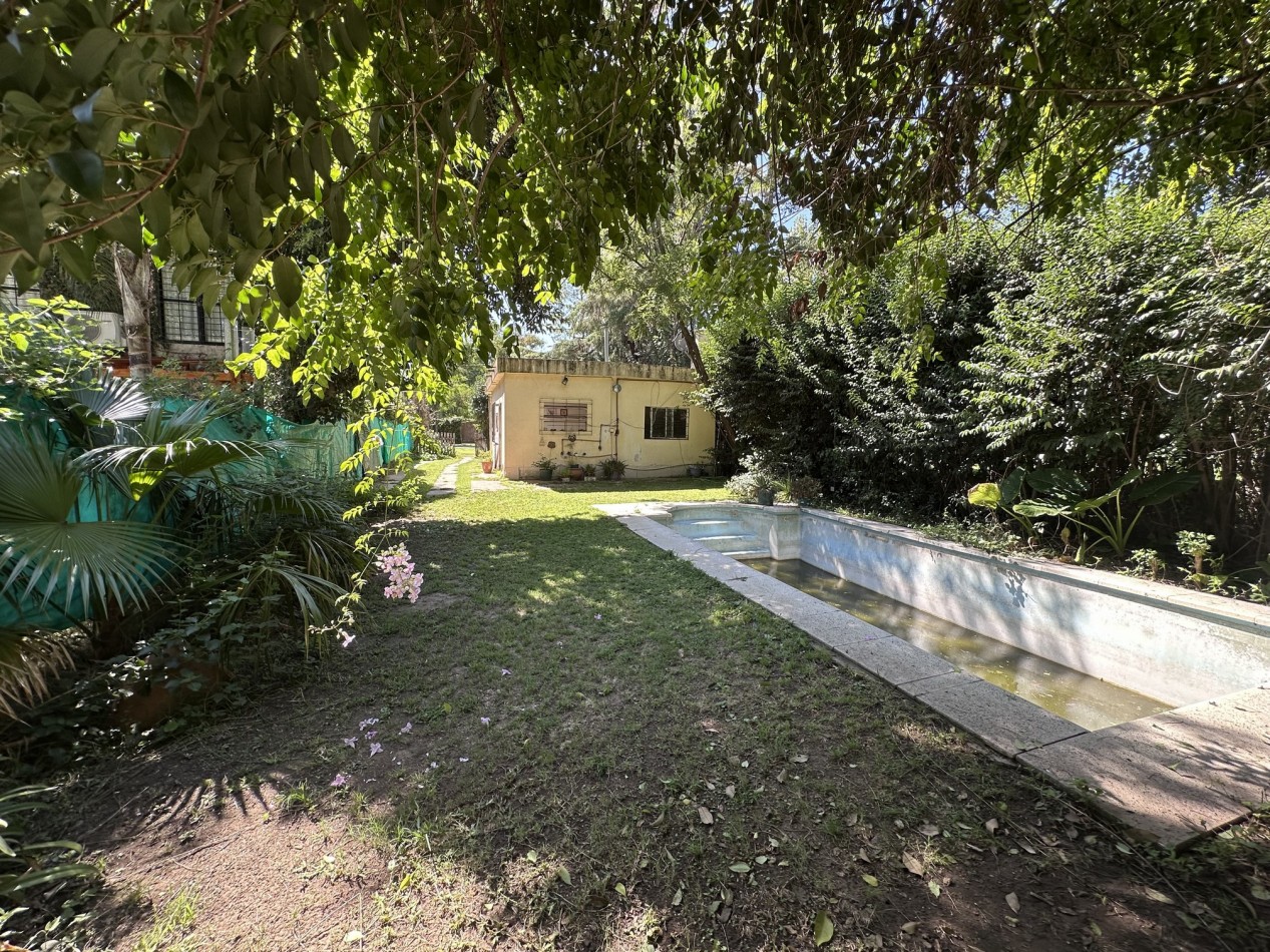 Casa a Reciclar en Garita 13 - Funes