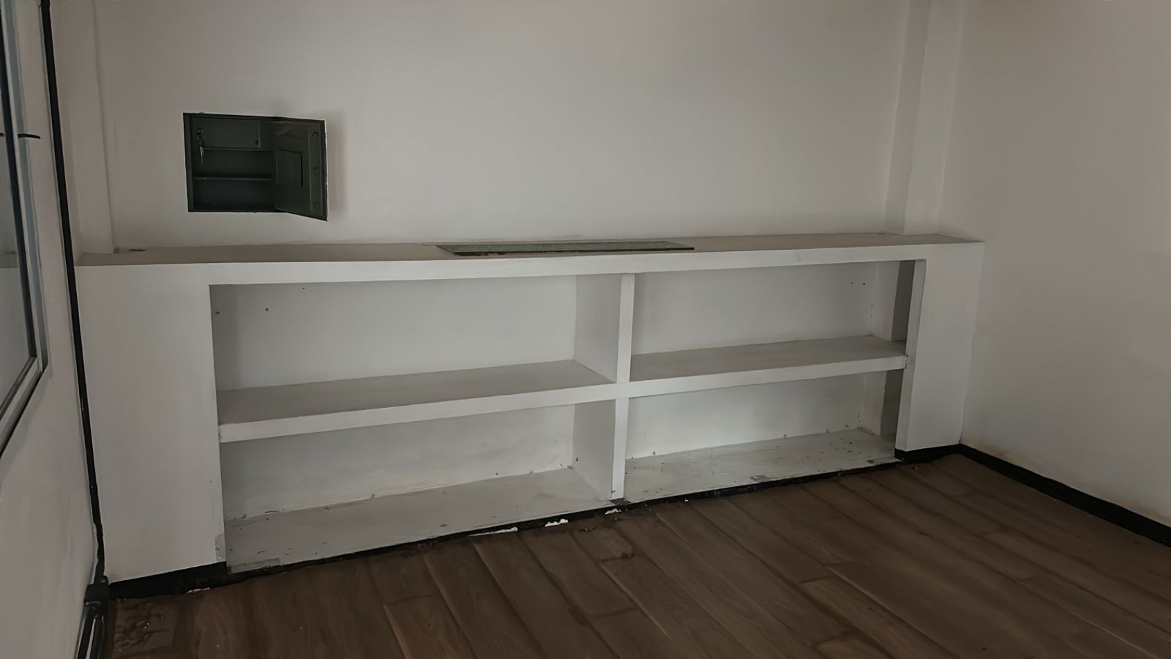 Alquiler Galpon - Local 200 m2 en Fisherton