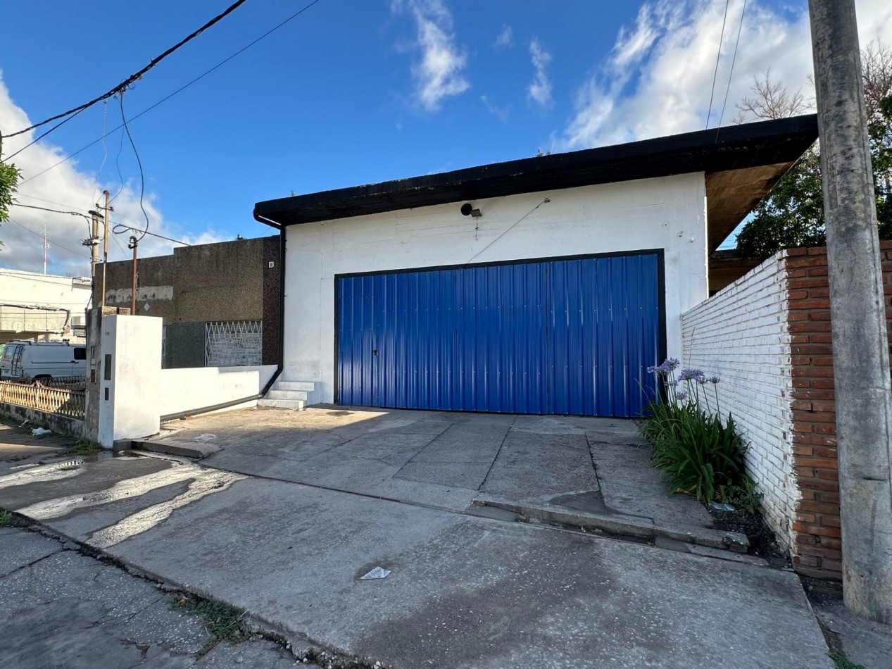 Alquiler Galpon - Local 200 m2 en Fisherton
