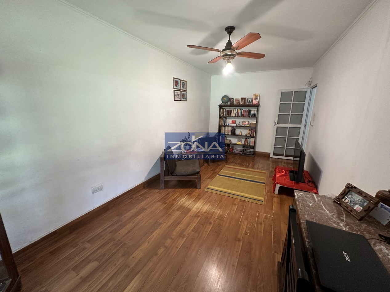 Venta casa 3 dormitorios con gran parque forestado