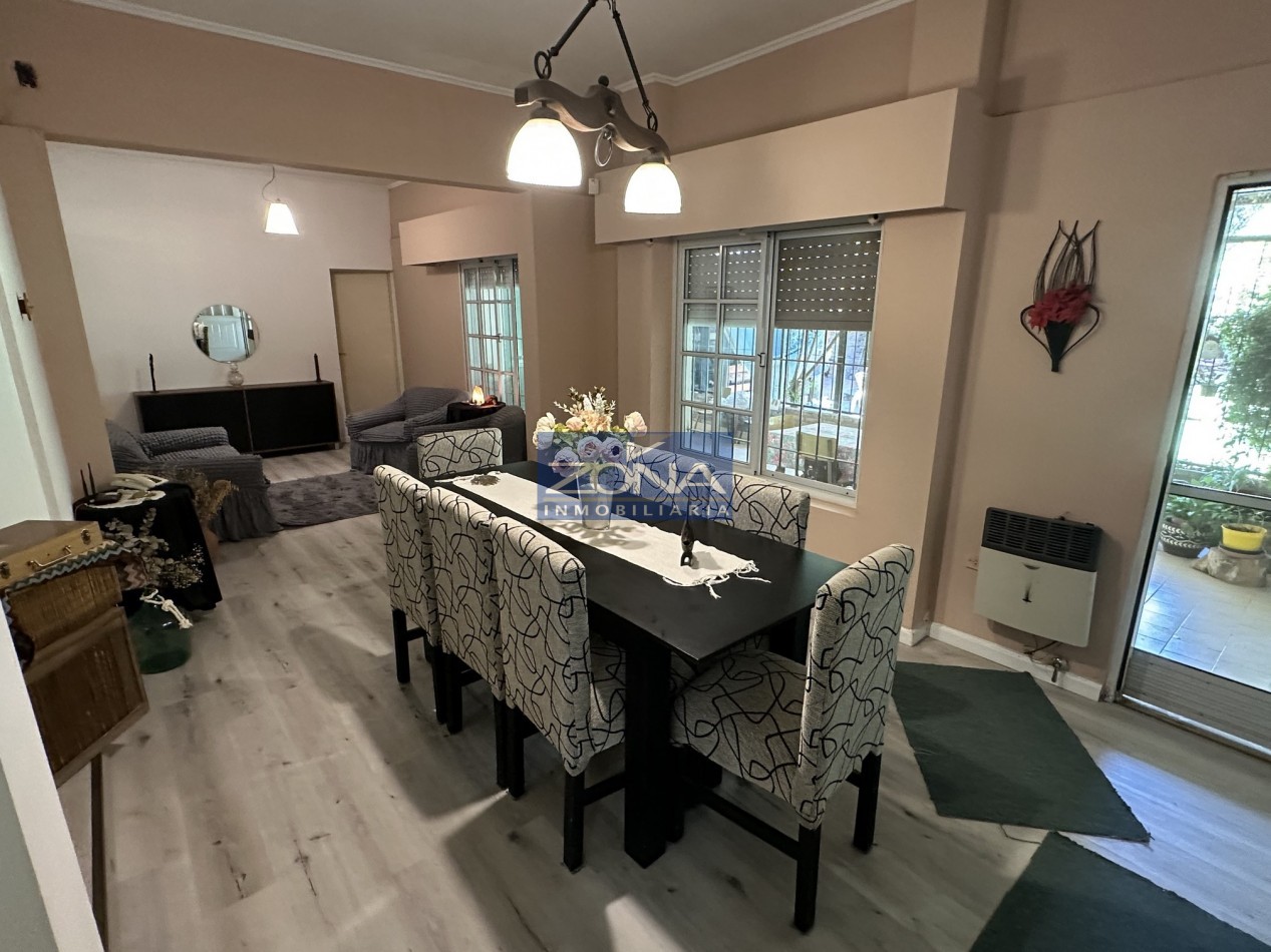 Venta casa 3 dormitorios con gran parque forestado