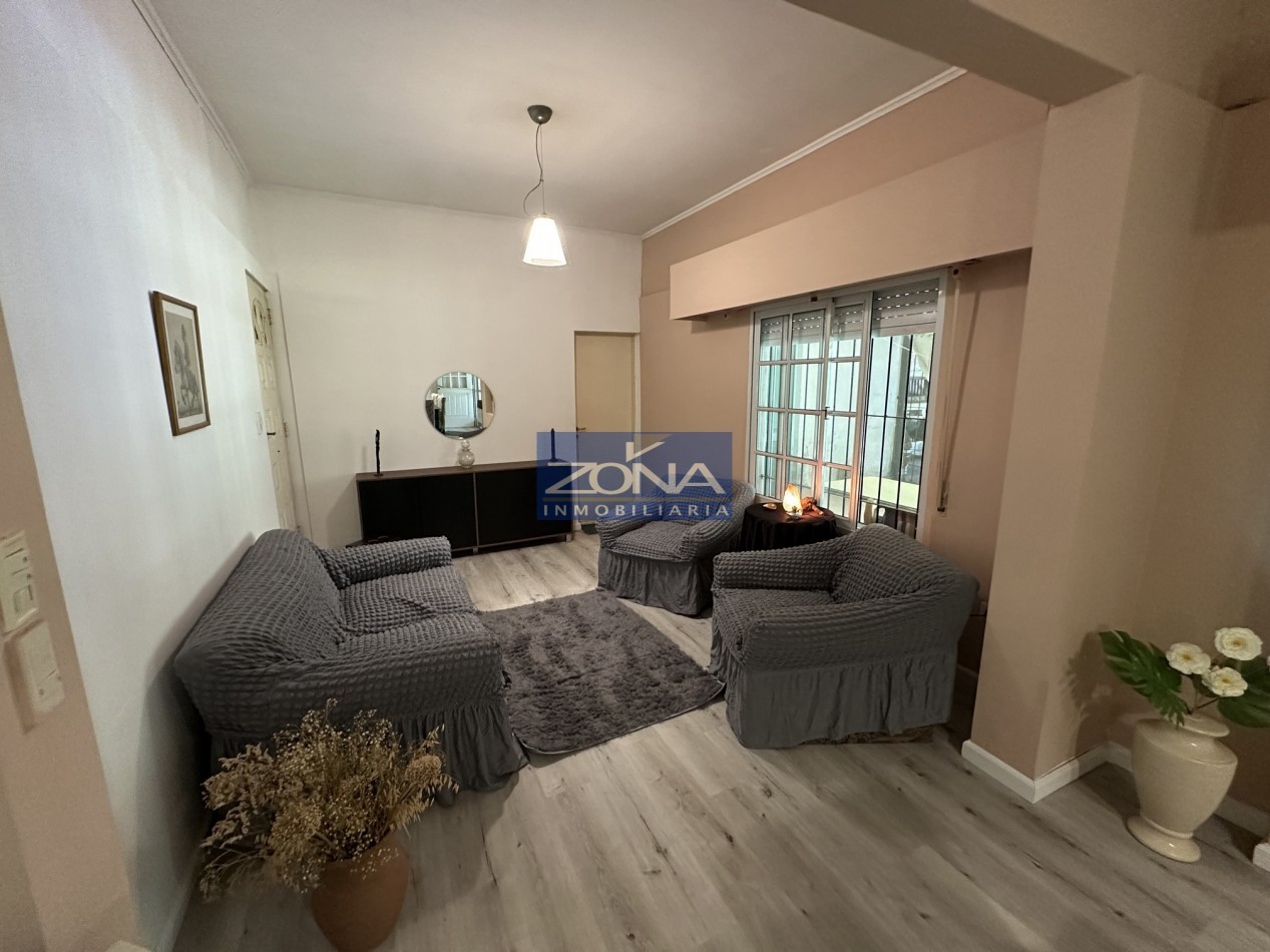 Venta casa 3 dormitorios con gran parque forestado