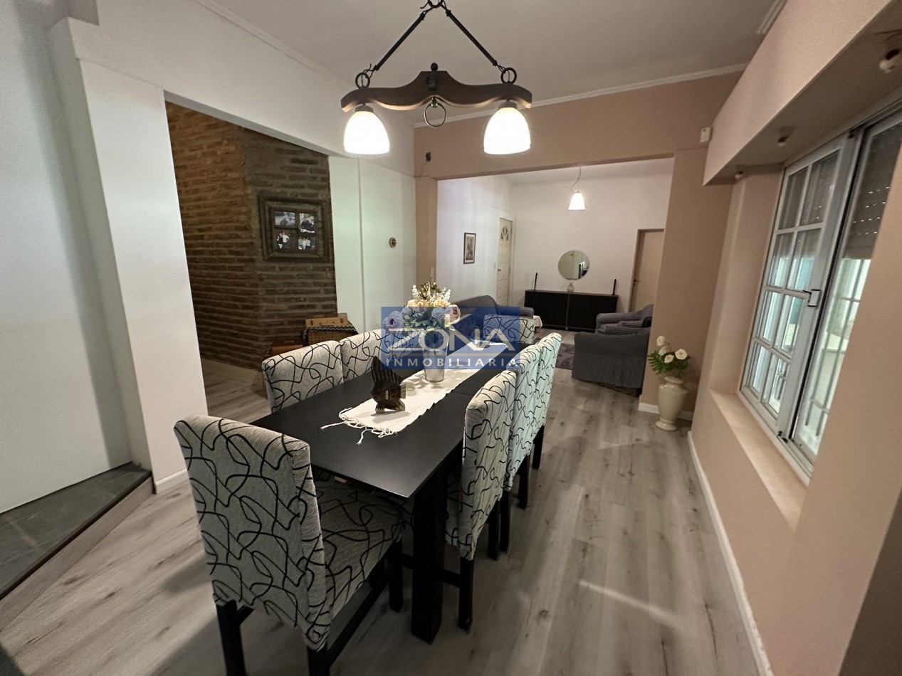 Venta casa 3 dormitorios con gran parque forestado