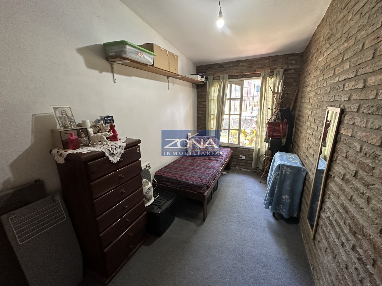 Venta casa 3 dormitorios con gran parque forestado