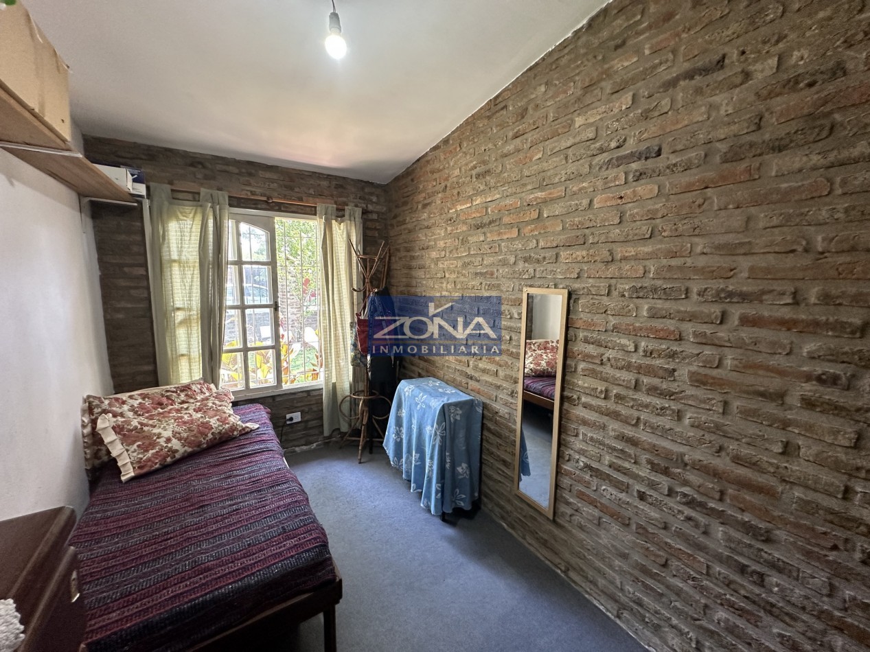 Venta casa 3 dormitorios con gran parque forestado