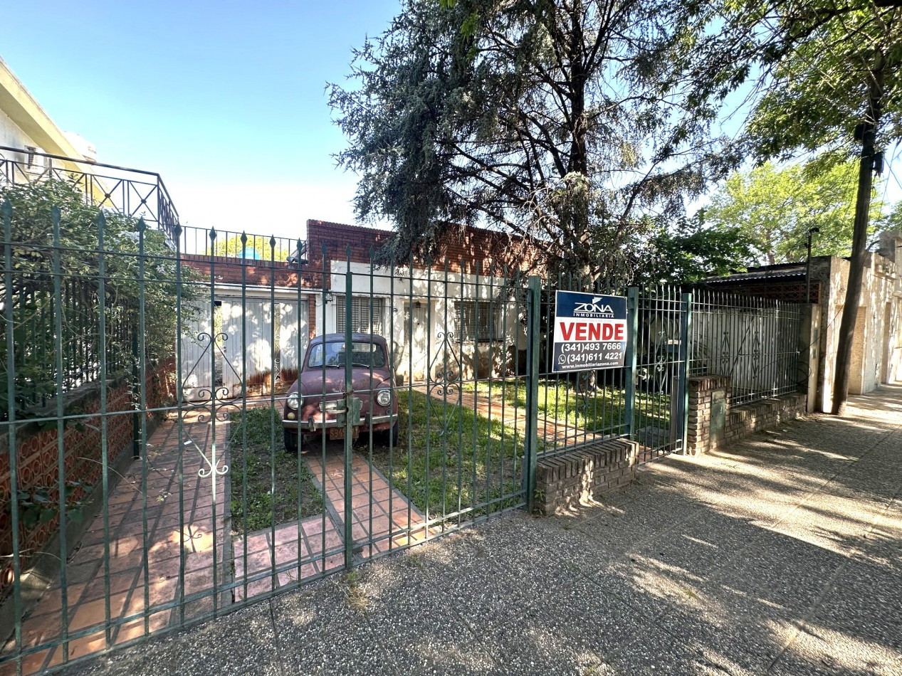 Casa Urbana a Reciclar - Ideal Uso Comercial - Centro de Funes