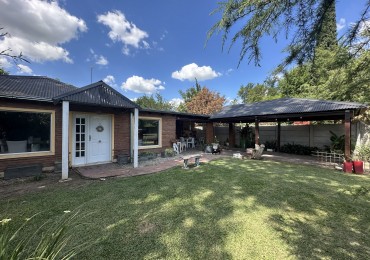 Retasada! Casa 2 dormitorios con piscina en Santa Teresa