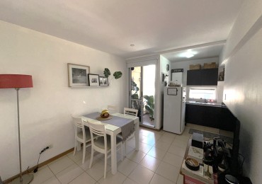 Departamento de 1 dormitorio en excelente ubicacion - Jose Ingenieros y Av. Alberdi