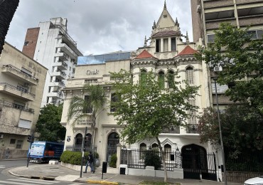 Casona de categoria en alquiler sobre Boulevard Oroño