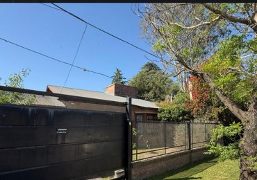 Venta Casa sobre Av. Fuerza Aerea - Ideal Uso Comercial