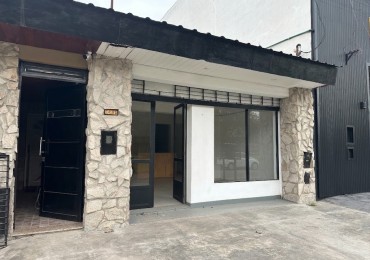 Alquiler local 50 m2 centro Funes